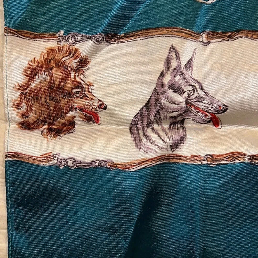 Vintage dog oblong scarf 32” x 8.5”